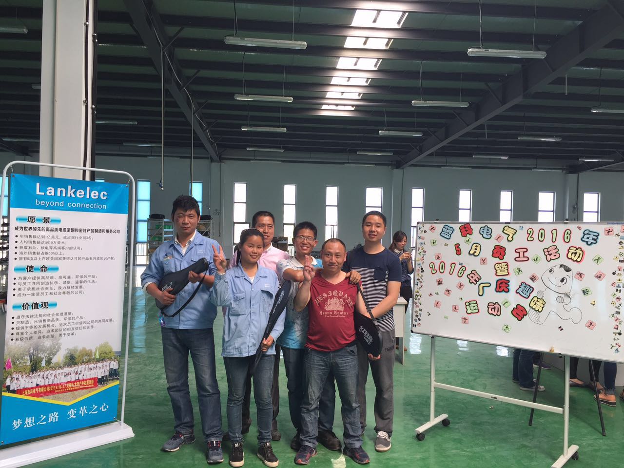 1507537570119710.jpg image027.jpg